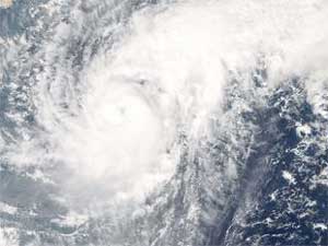 जानिए! निलोफर चक्रवाती तूफान से कितना प्रभावित होगा भारत ?
