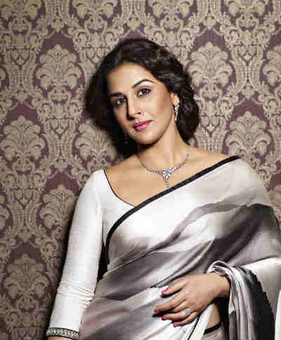 Time till August 2016 will be a bright phase for Vidya and she may be busy in social circles!